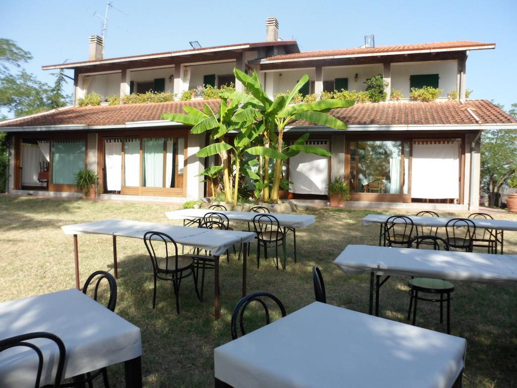 Agriturismo La Quiete Roncofreddo Exterior photo