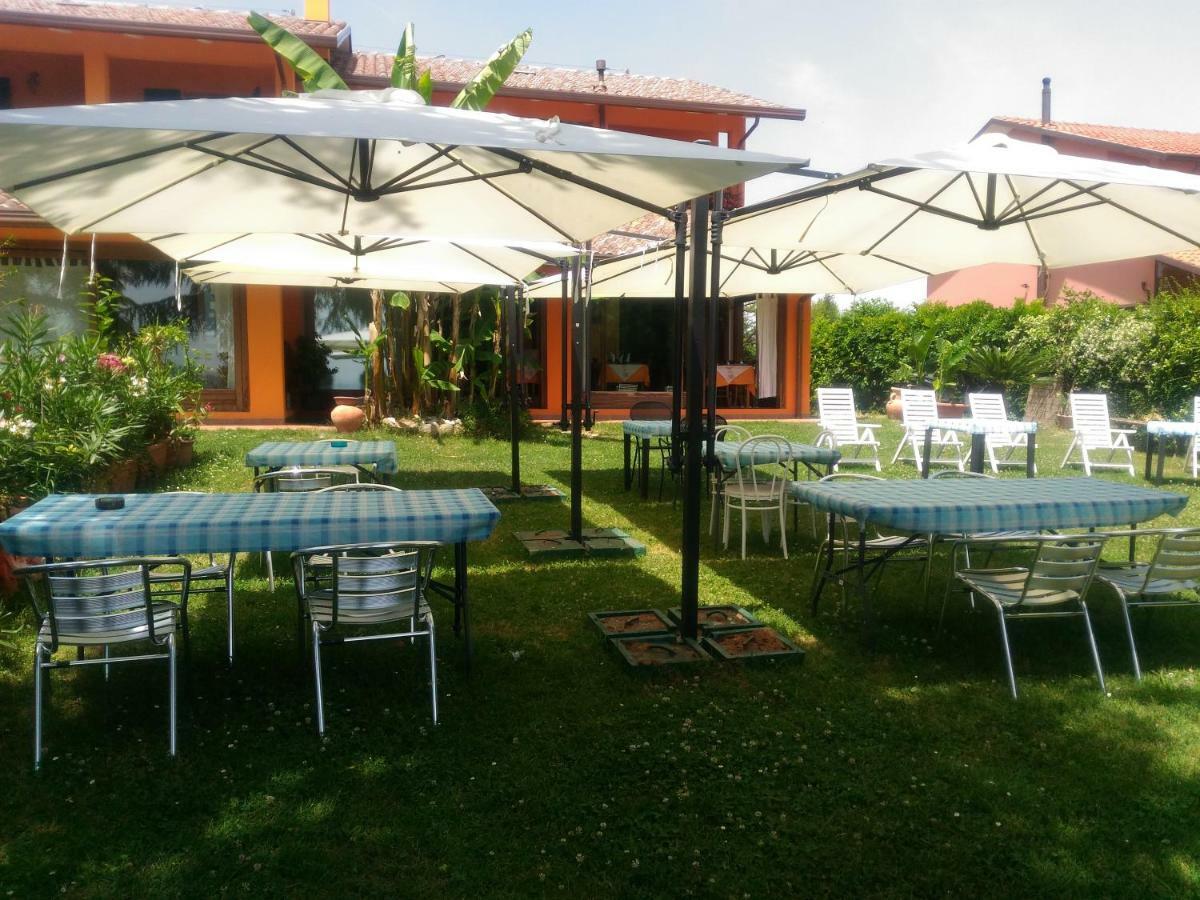 Agriturismo La Quiete Roncofreddo Exterior photo