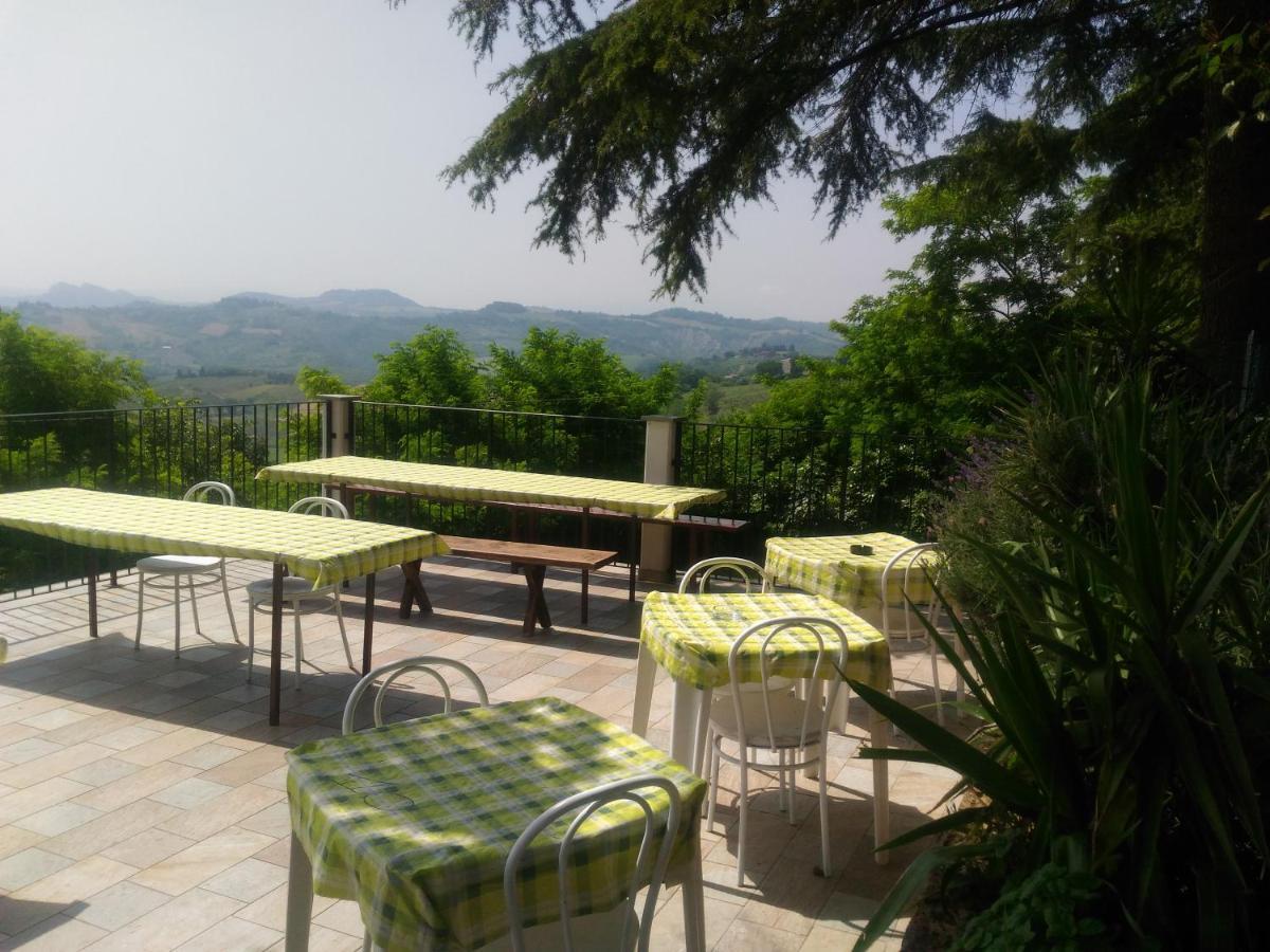 Agriturismo La Quiete Roncofreddo Exterior photo