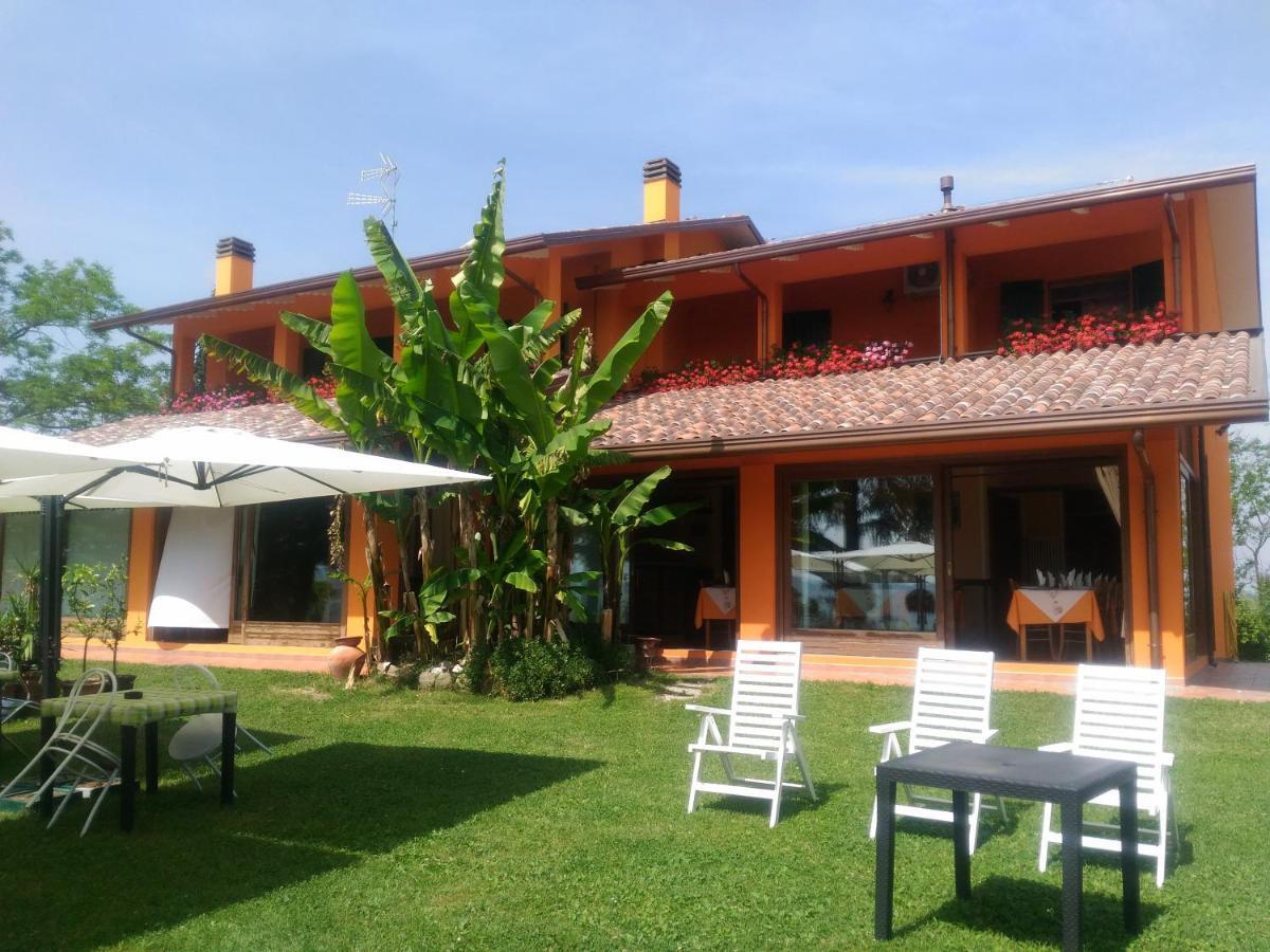 Agriturismo La Quiete Roncofreddo Exterior photo